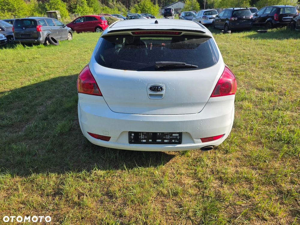 Kia ProCeed 2.0 CRDi Mind - 5