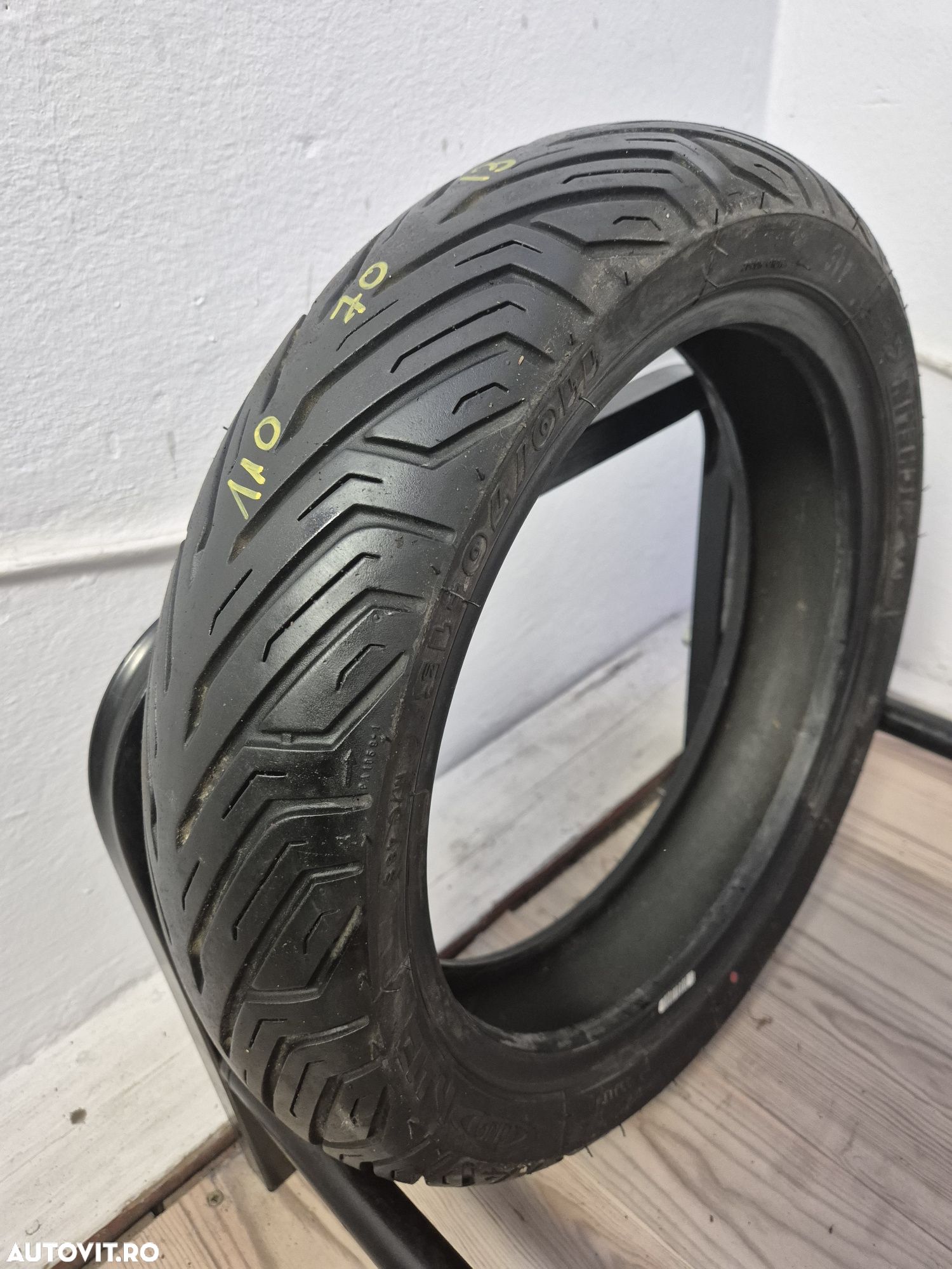 Anvelopa moto 110 70 13 Michelin citygrip - 1