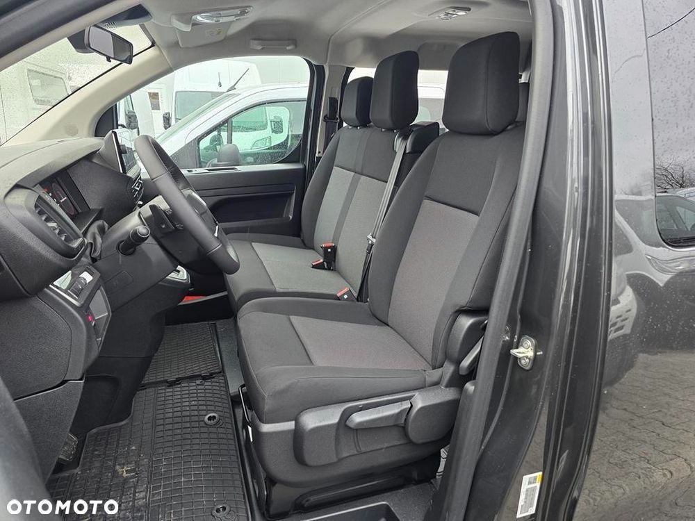 Fiat Scudo 2.2 MJ XL 3,1t (brygadówka) EAT8 - 14