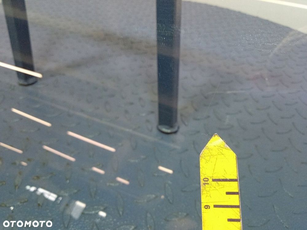 MERCEDES CLK W209 SZYBA DRZWI PRZÓD LEWA - 5