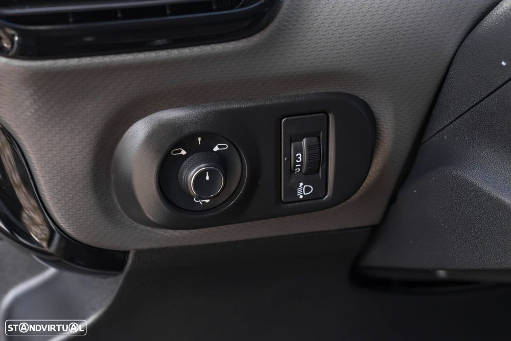 Citroën C4 Cactus 1.2 PureTech Shine - 40