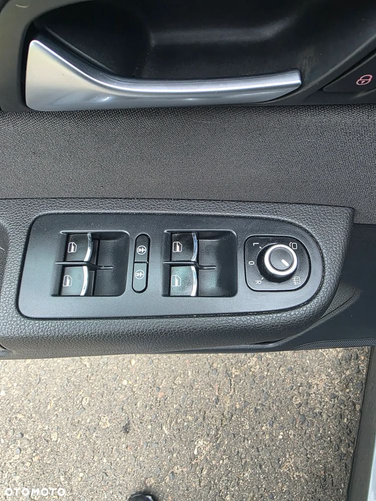 Seat Alhambra 2.0 TDI Ecomotive DSG Style Viva - 14