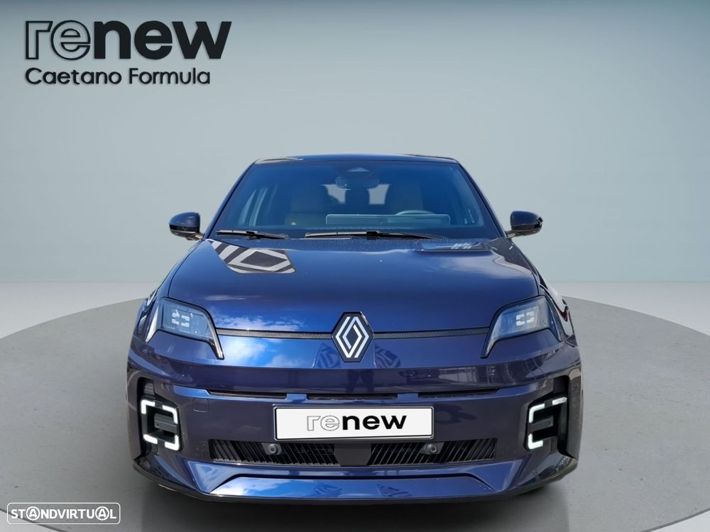 Renault 5 E-Tech 2025 photo 2