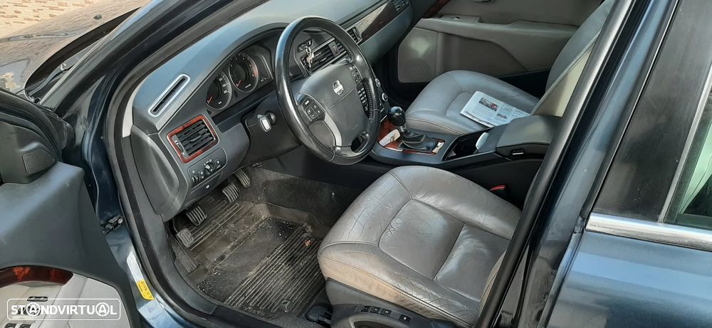 Volvo S80 2.4 D5 Nivel 3 - 5