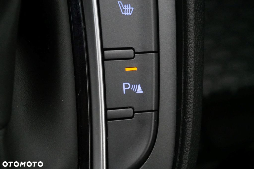 Hyundai Kona - 18