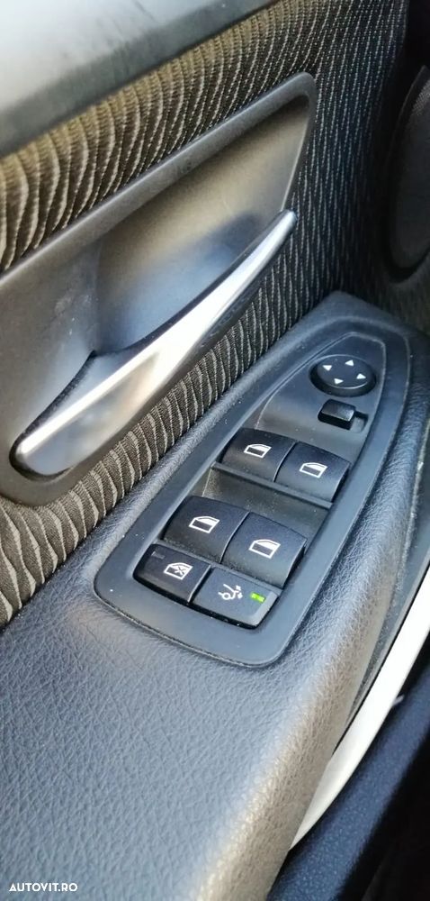 BMW Seria 3 320d xDrive Aut. - 23