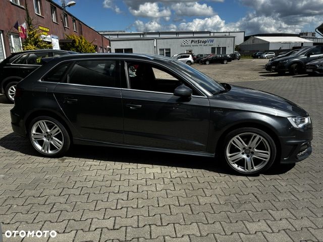 Audi A3 Sportback 1.4 TFSI g-tron S tronic S line Sportpaket - 4