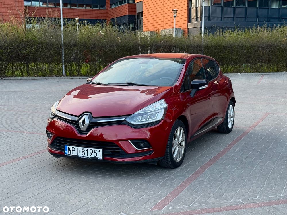 Renault Clio - 1