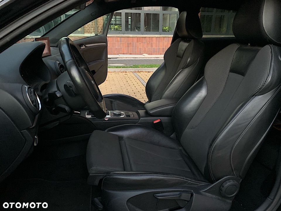 Audi A3 1.8 TFSI quattro S tronic S line Sportpaket - 34