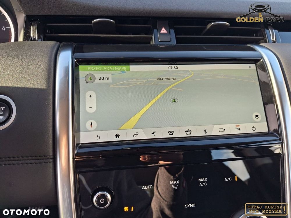 Land Rover Discovery Sport - 14