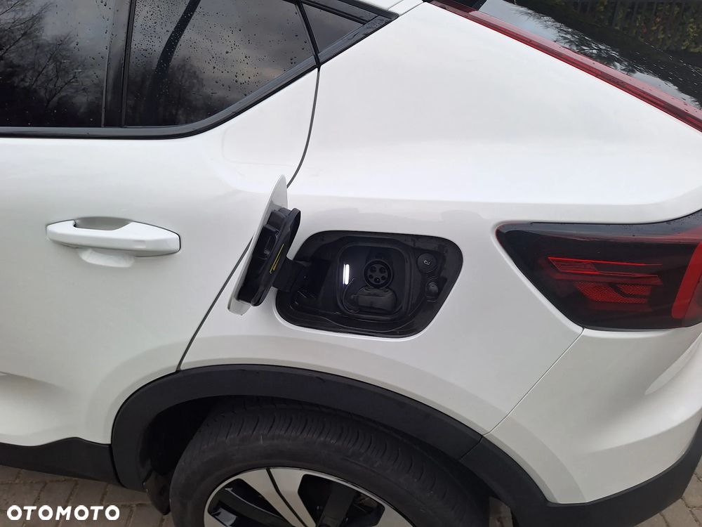 Volvo C40 Recharge 82 kWh Twin Motor Ultimate - 16