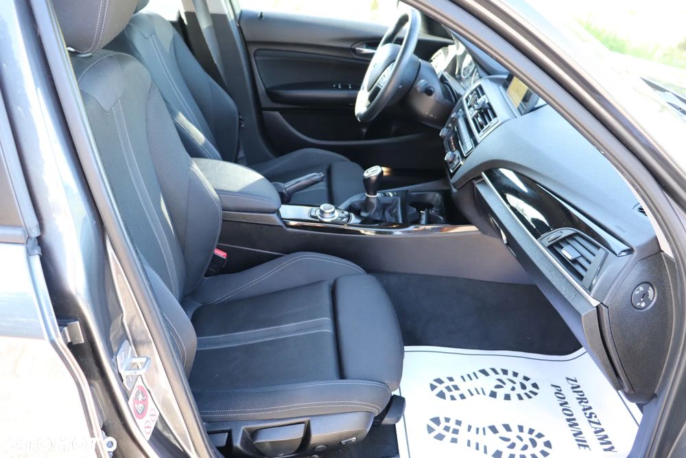 BMW Seria 1 116i Sport Line - 30