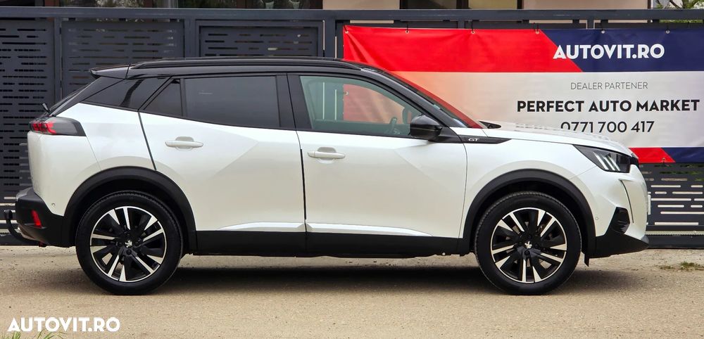 Peugeot 2008 PureTech 155 EAT8 GT - 5