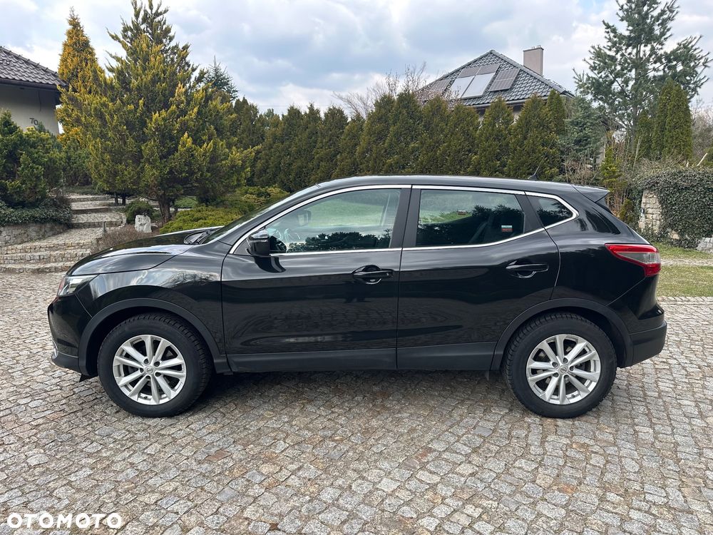 Nissan Qashqai - 2