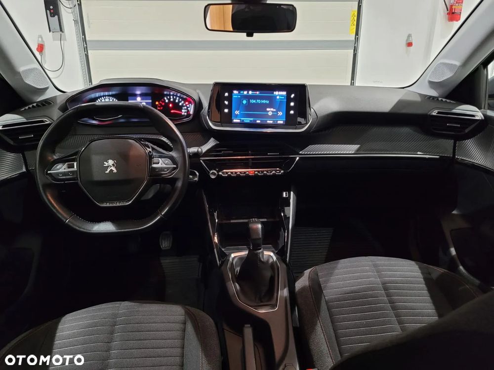 Peugeot 208 1.2 PureTech Active Pack S&S - 9