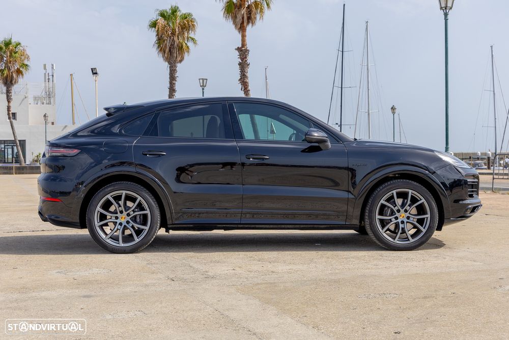 Porsche Cayenne Coupé - 8