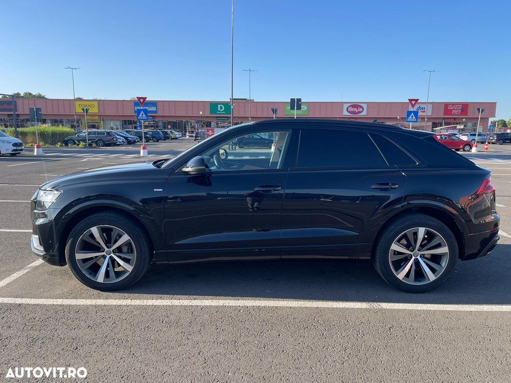 Audi Q8 - 12