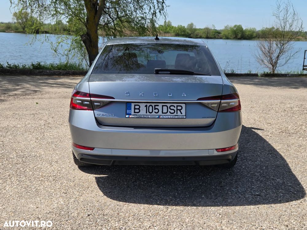 Skoda Superb 2.0 TDI DSG Style - 18