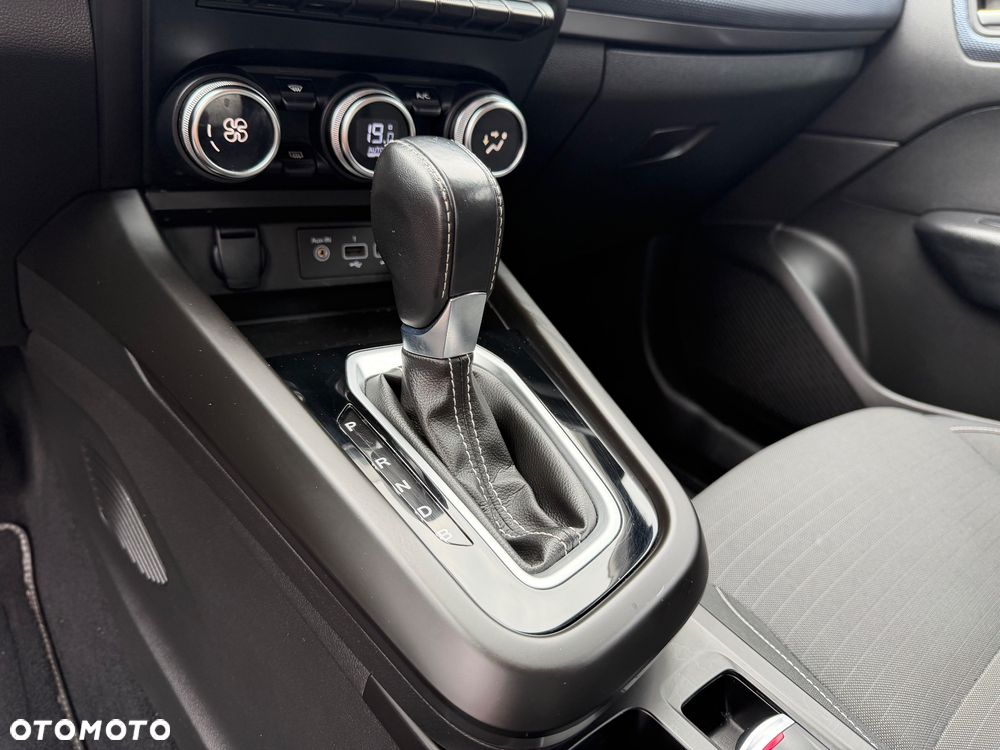 Renault Arkana 1.6 E-TECH Zen MMT - 31