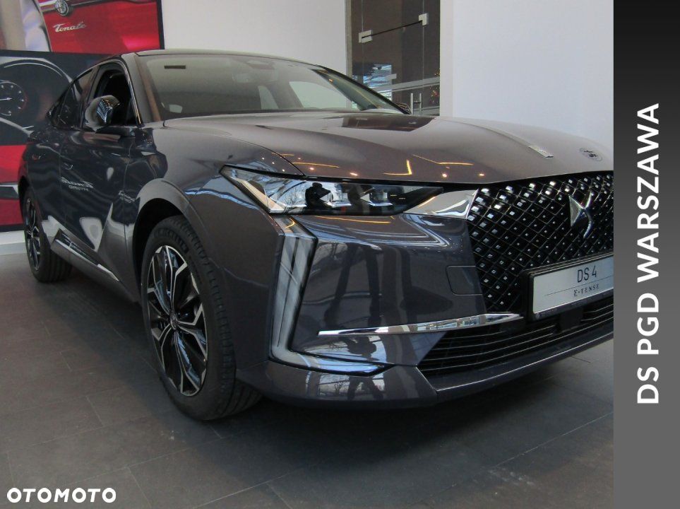 DS Automobiles DS 4