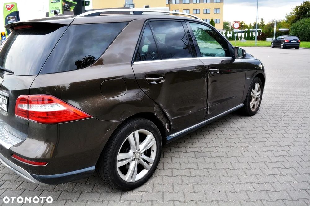 Mercedes-Benz ML 350 BlueTEC 4MATIC 7G-TRONIC - 13