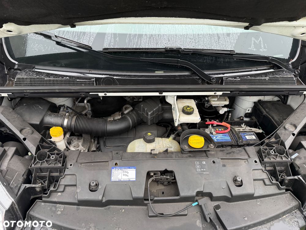 Renault Trafic - 12