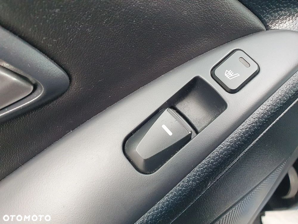 Hyundai ix35 2.0 4WD Style - 21