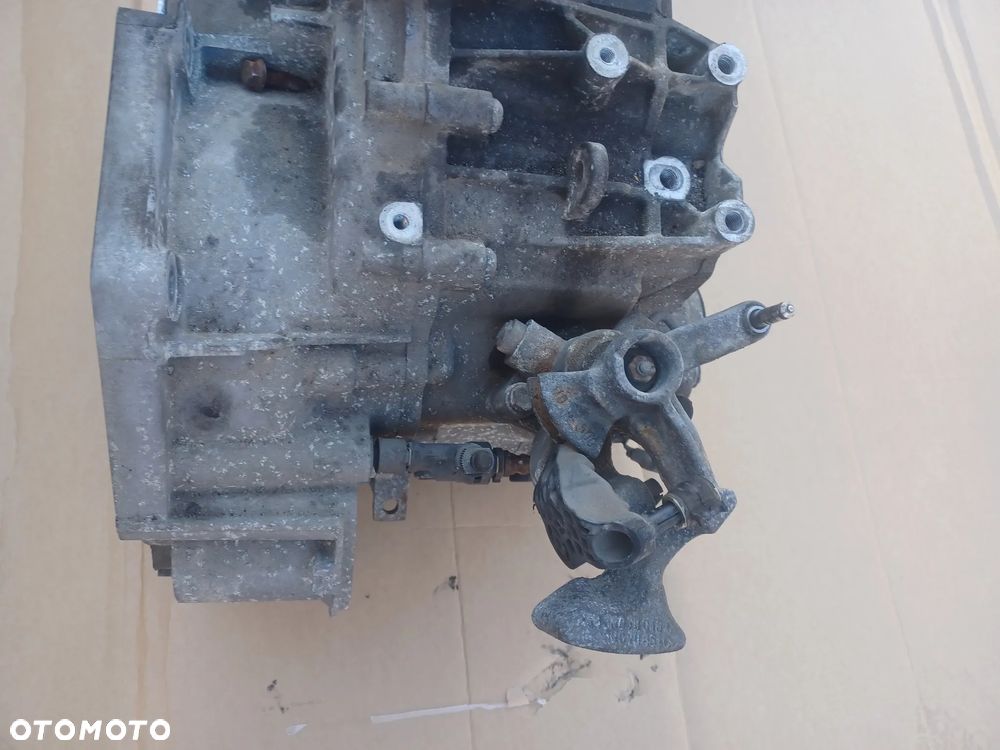 SKRZYNIA BIEGÓW LMU VW  TIGUAN 4X4 LMU - 4