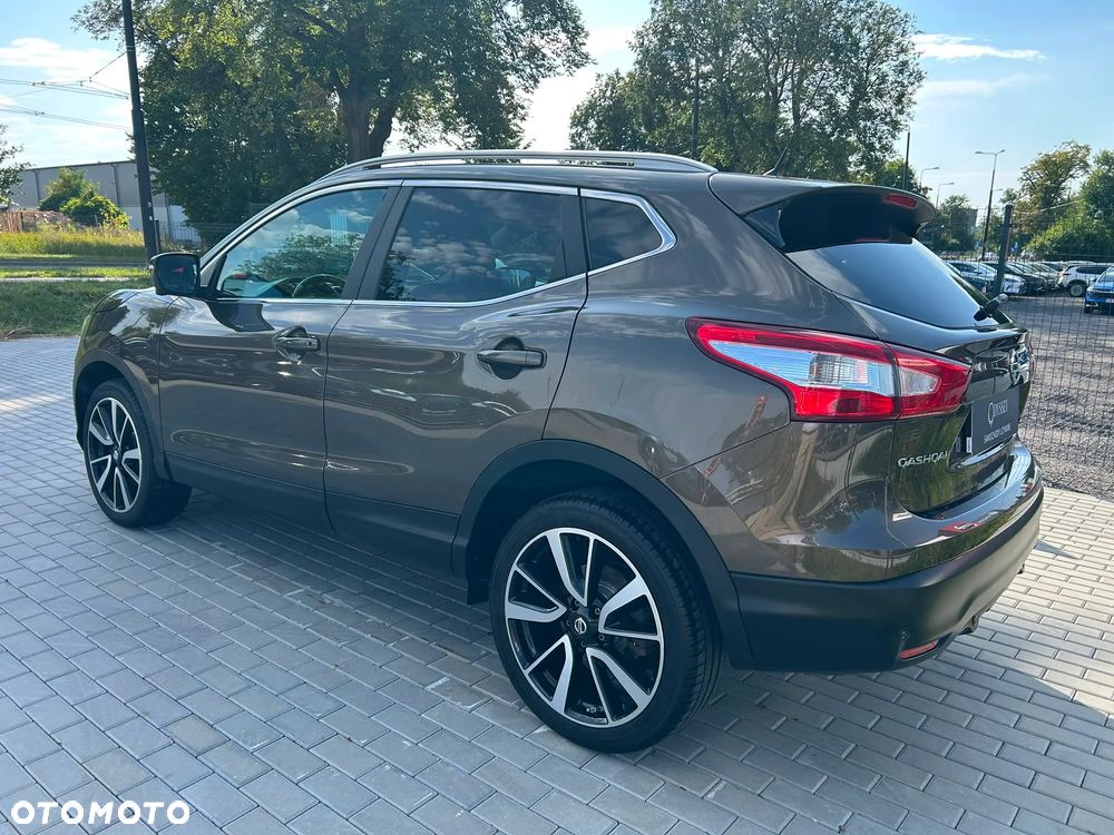 Nissan Qashqai 1.6 DCi 4x4 Tekna - 6