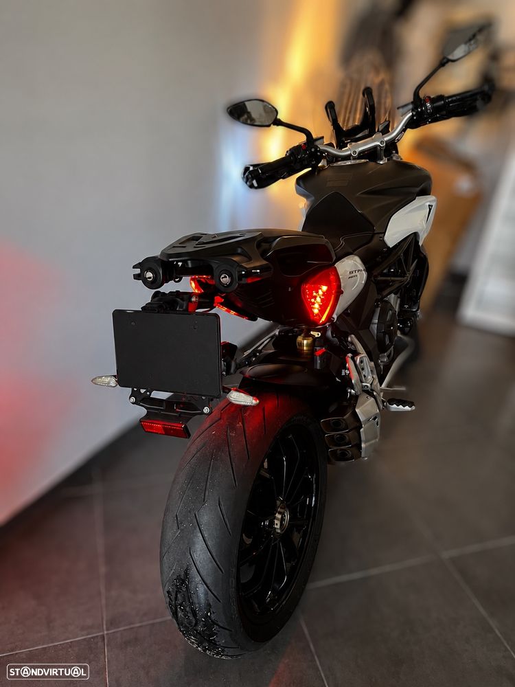 MV Agusta Stradale - 5