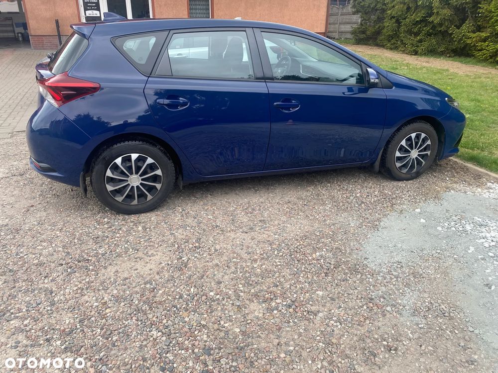 Toyota Auris 1.33 VVT-i Active - 5