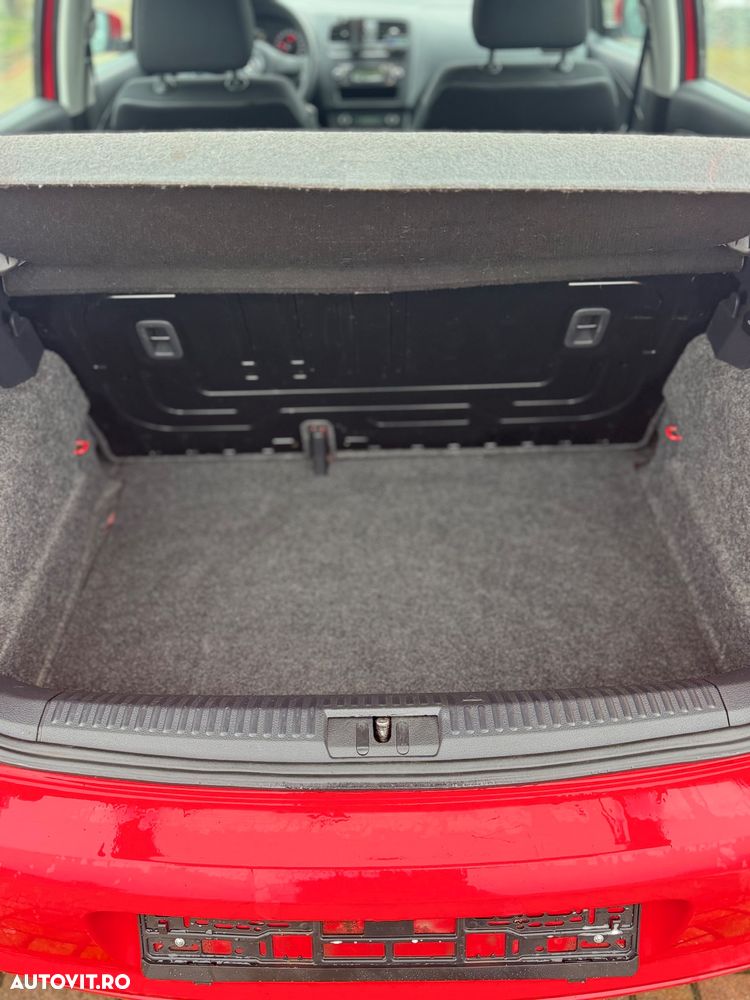 Volkswagen Polo - 10