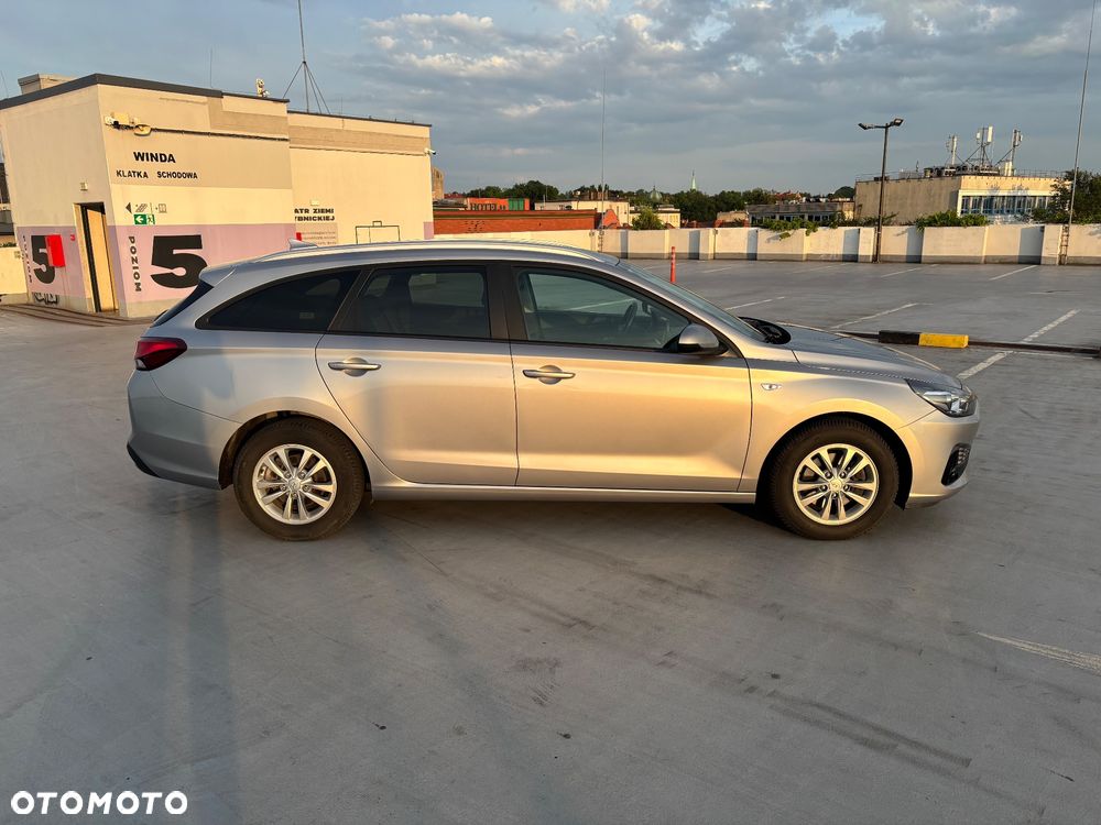 Hyundai i30 1.0 T-GDI Modern - 6