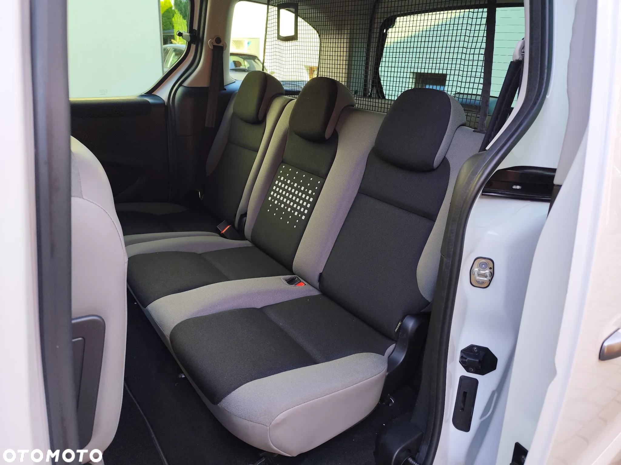 Citroën Berlingo Multispace VTi 95 SELECTION - 31