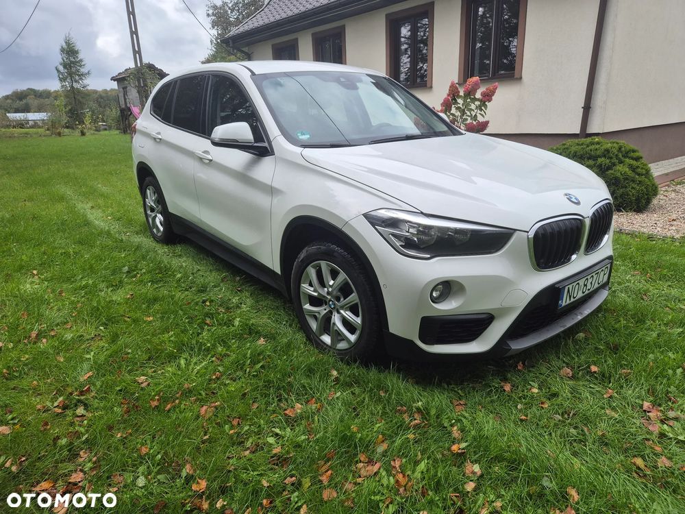 BMW X1 sDrive18d xLine - 6
