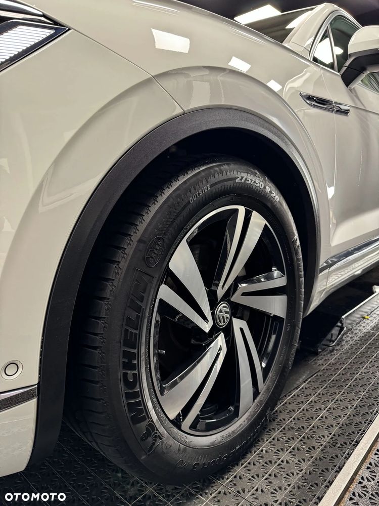 Volkswagen Touareg - 6