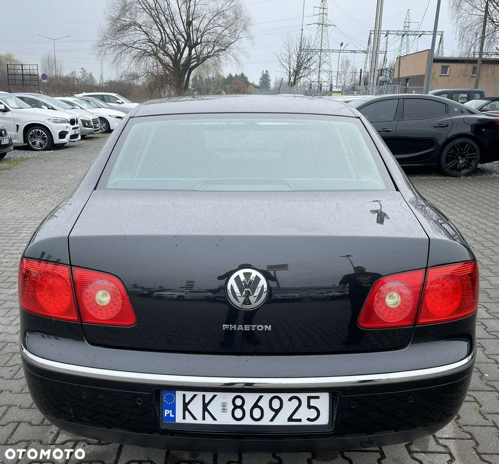Volkswagen Phaeton - 11