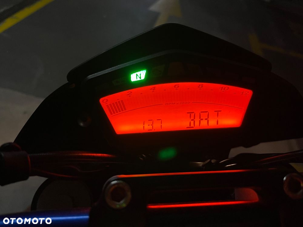Ducati Hypermotard - 14