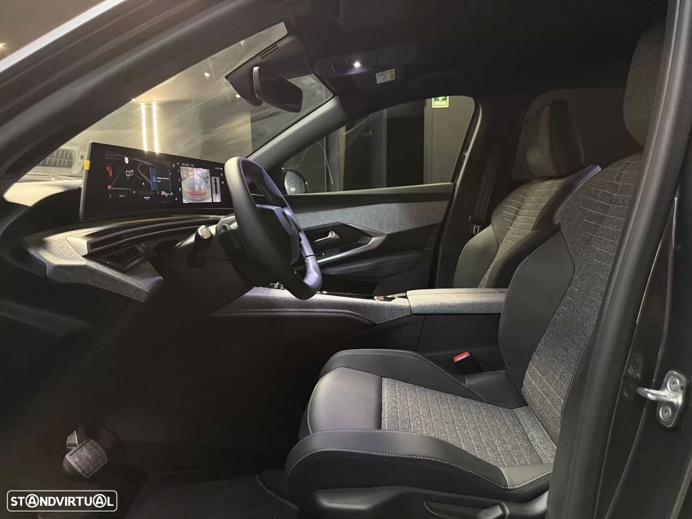 Peugeot 3008 1.2 Hybrid Allure Pack e-DCS6 - 22