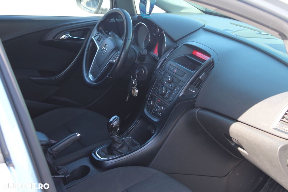 Opel Astra 1.6 TWINPORT ECOTEC Drive - 9