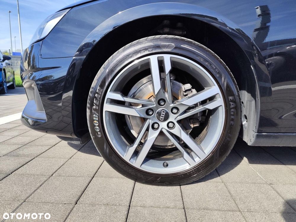 Audi A4 Limousine - 25
