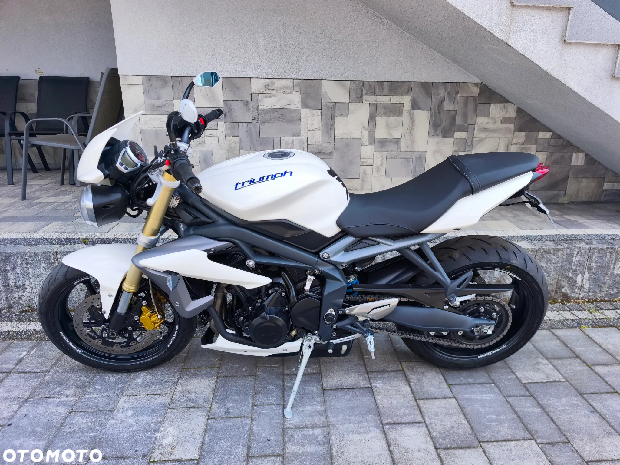 Triumph Street Triple - 2
