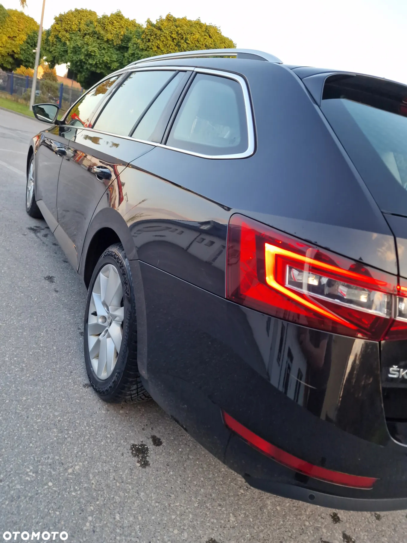 Skoda Superb 2.0 TDI 4x4 Style DSG - 6