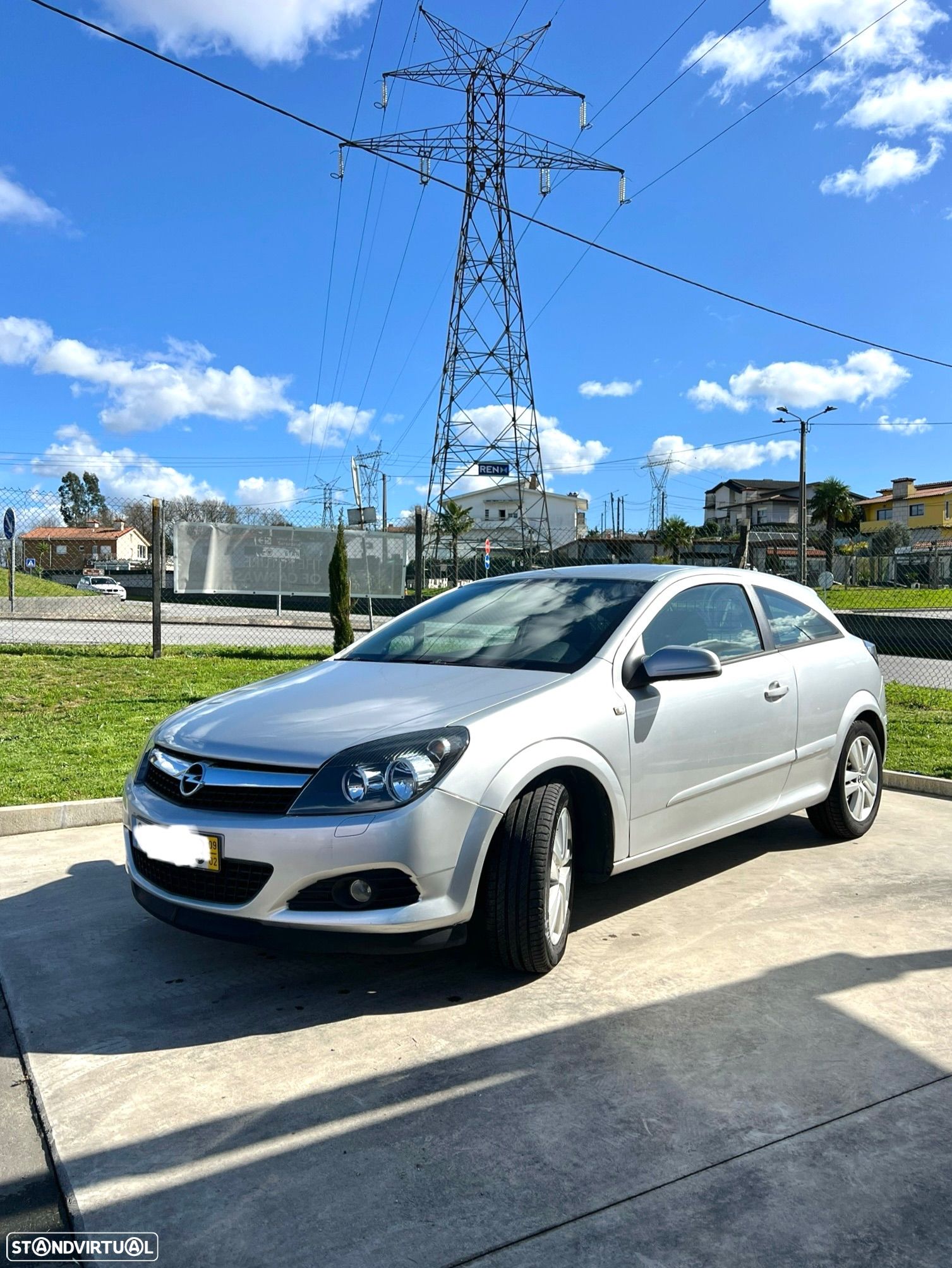 Opel Astra GTC 1.3 CDTi - 1