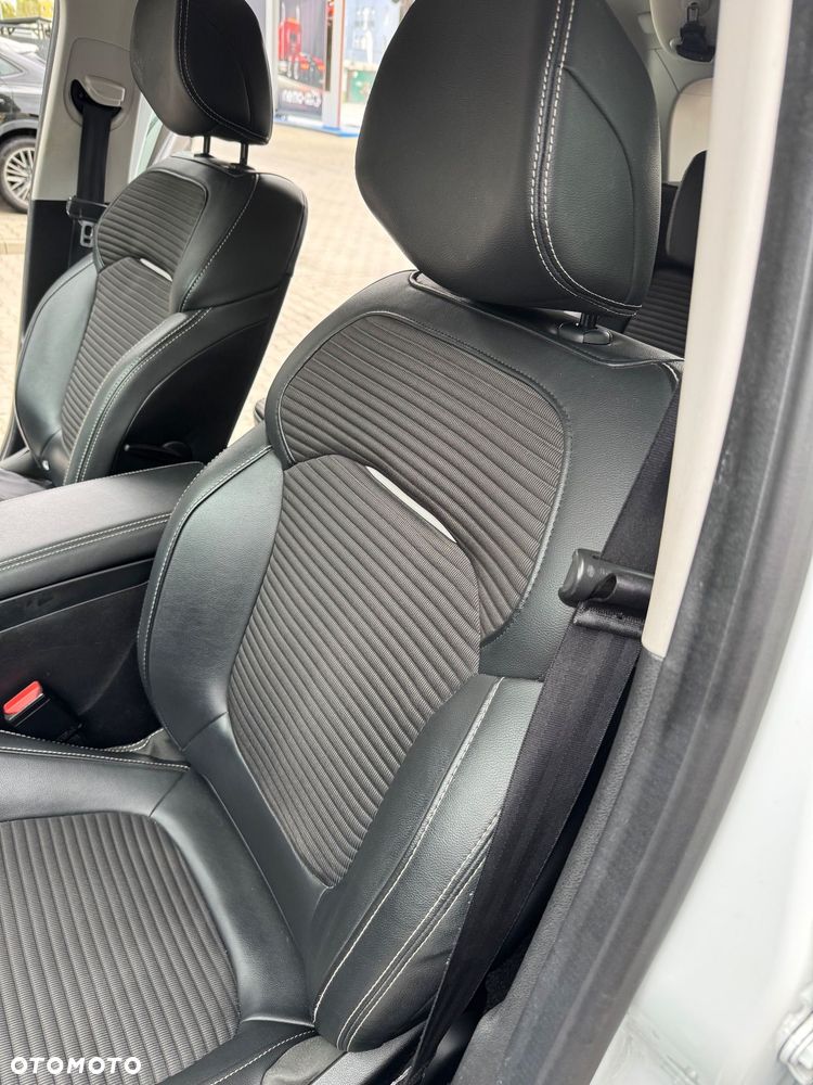 Renault Scenic 1.3 TCe Energy Intens EDC - 10