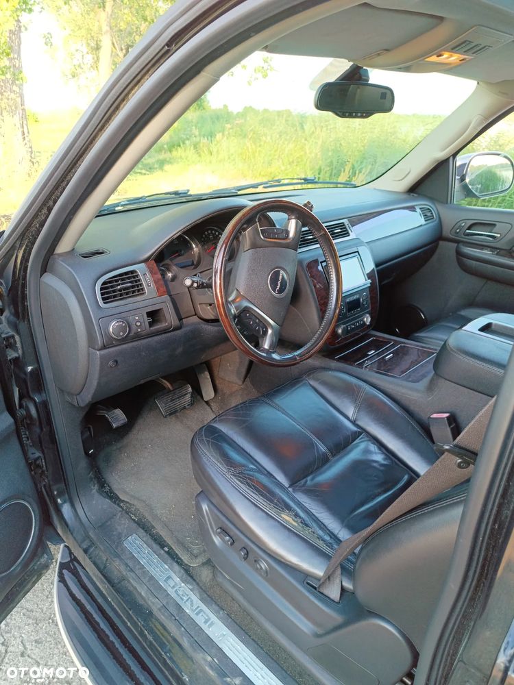 GMC Yukon Denali 6.2 - 10