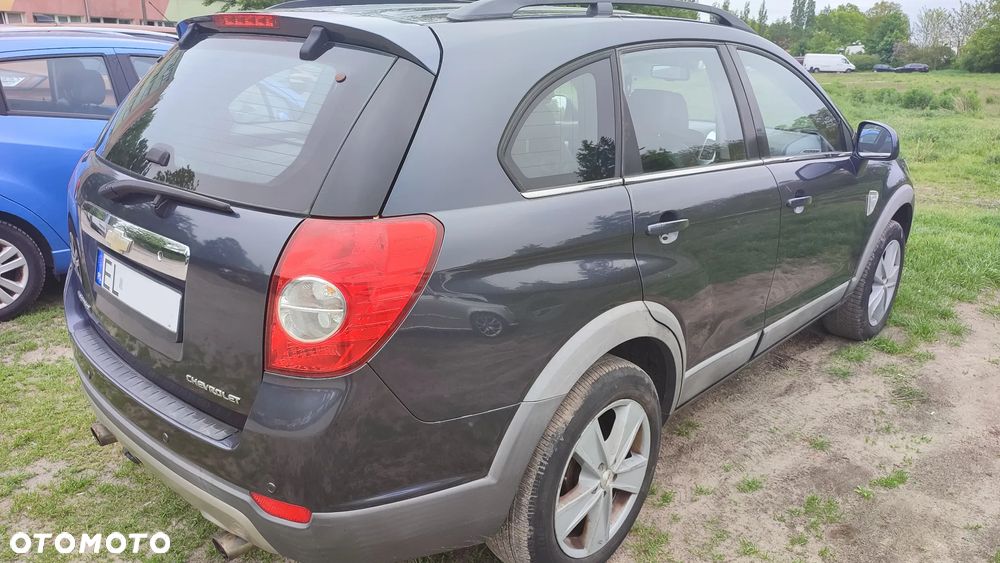 Chevrolet Captiva 2.4 4WD 7 Sitzer LT - 5