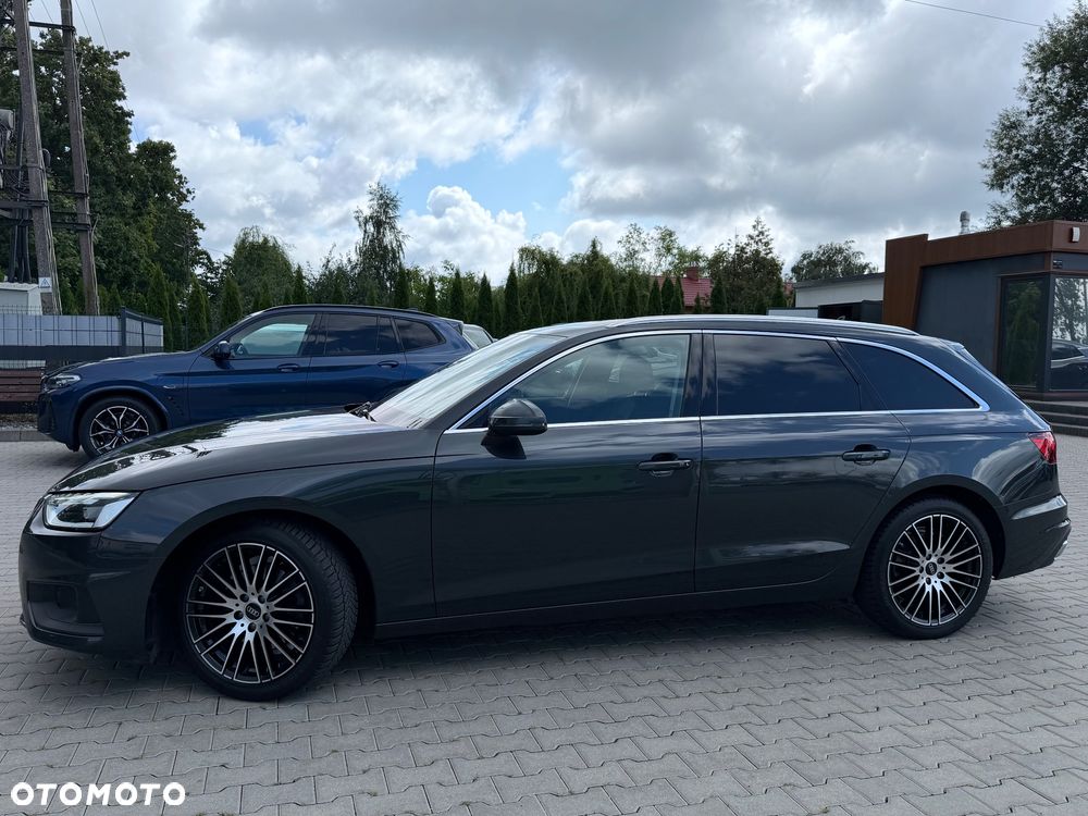 Audi A4 Avant - 4