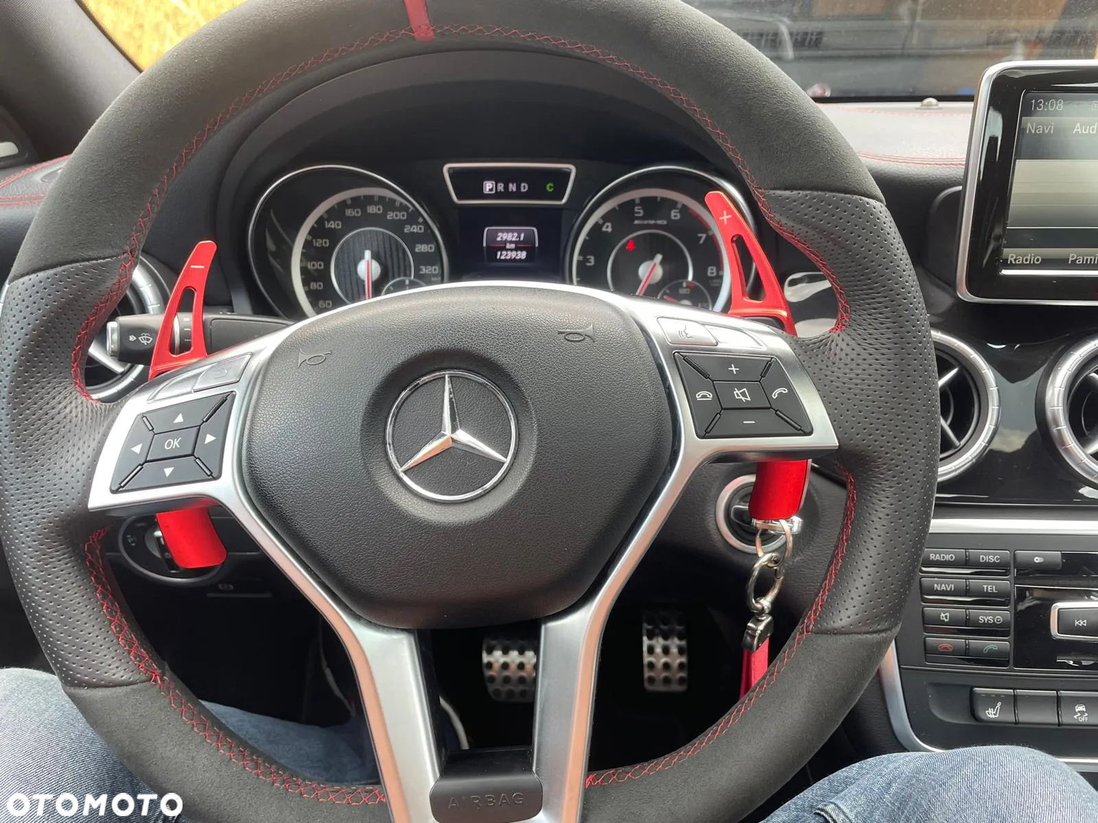 Mercedes-Benz CLA AMG 45 4Matic 7G-DCT - 22