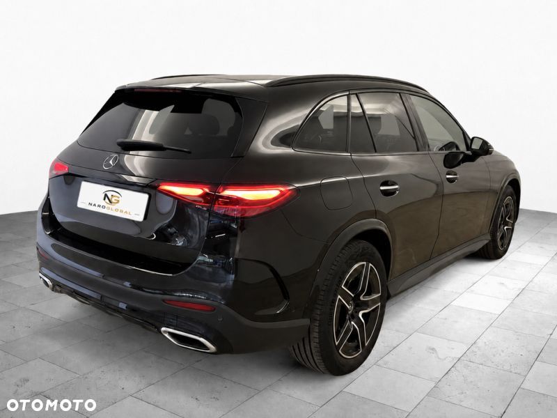 Mercedes-Benz GLC 220 d 4Matic 9G-TRONIC AMG Line Advanced - 4